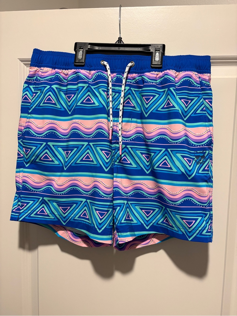 Men's Blue & Pink Geometric Swim Trunks